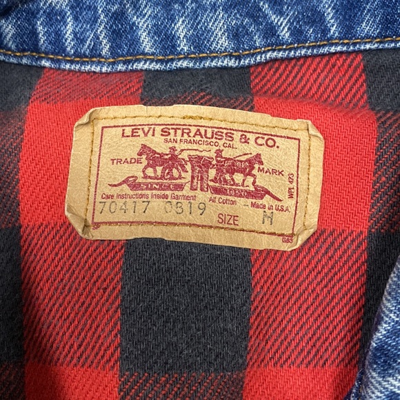 Levi’s Denim Jacket - Picture 3 of 10
